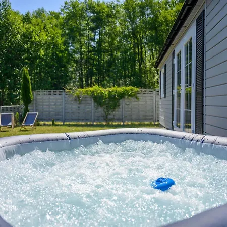No 4a With Private Jacuzzi Дом отдыха *